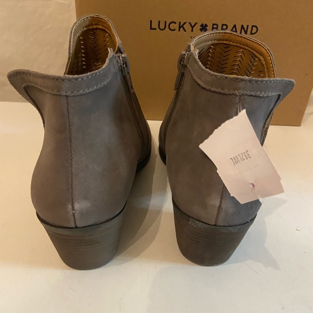 Lucky Brand gray suede peep toe ankle boots side zippers 9.5W & 11M both NWT - Picture 3 of 8